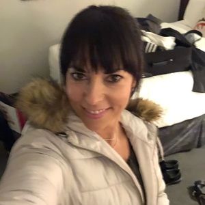 Meet your Posher, Kandi